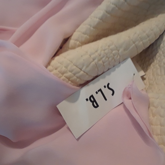 100% Silk Blouse by S. L. B. - Picture 4 of 6